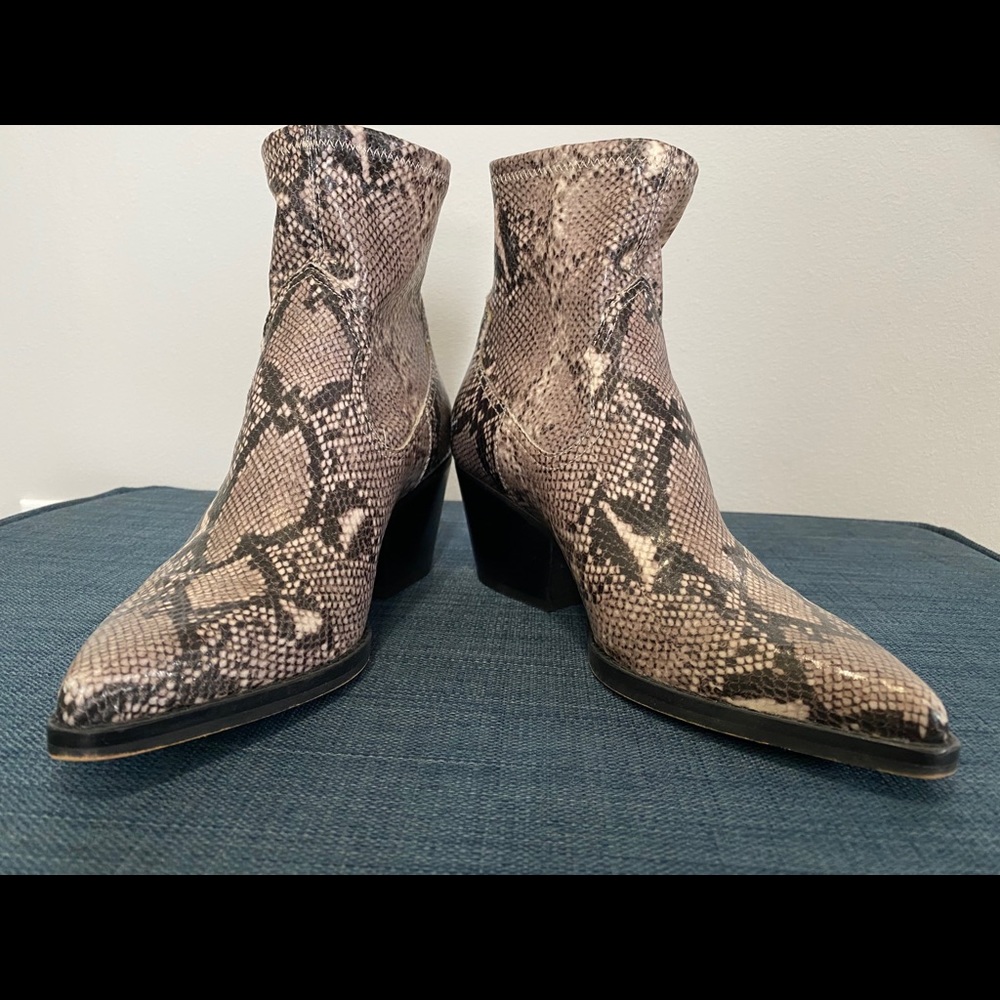 Dolce Vita snake print booties
